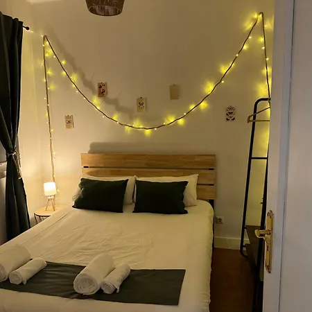 Marukichan, En El Centro De Apartament Vigo